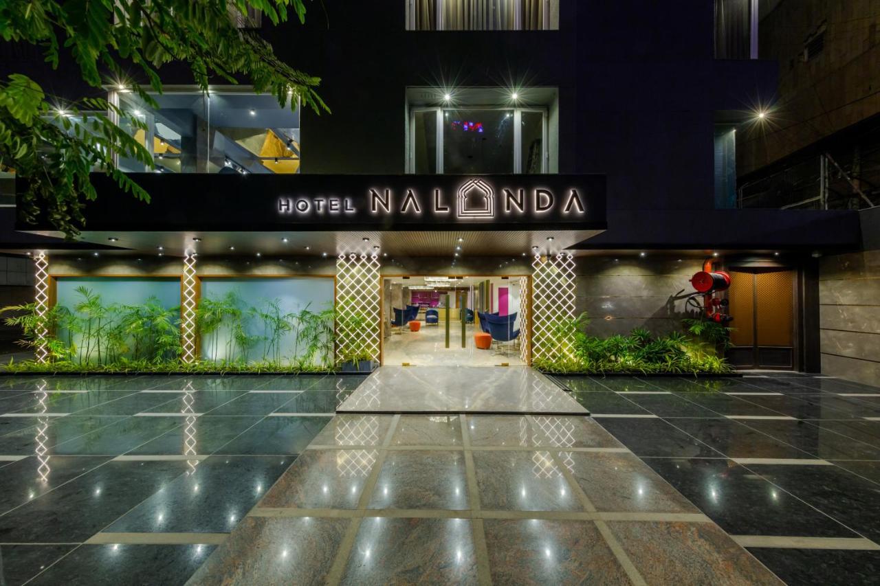 Hotel Nalanda Ahmedabad Buitenkant foto
