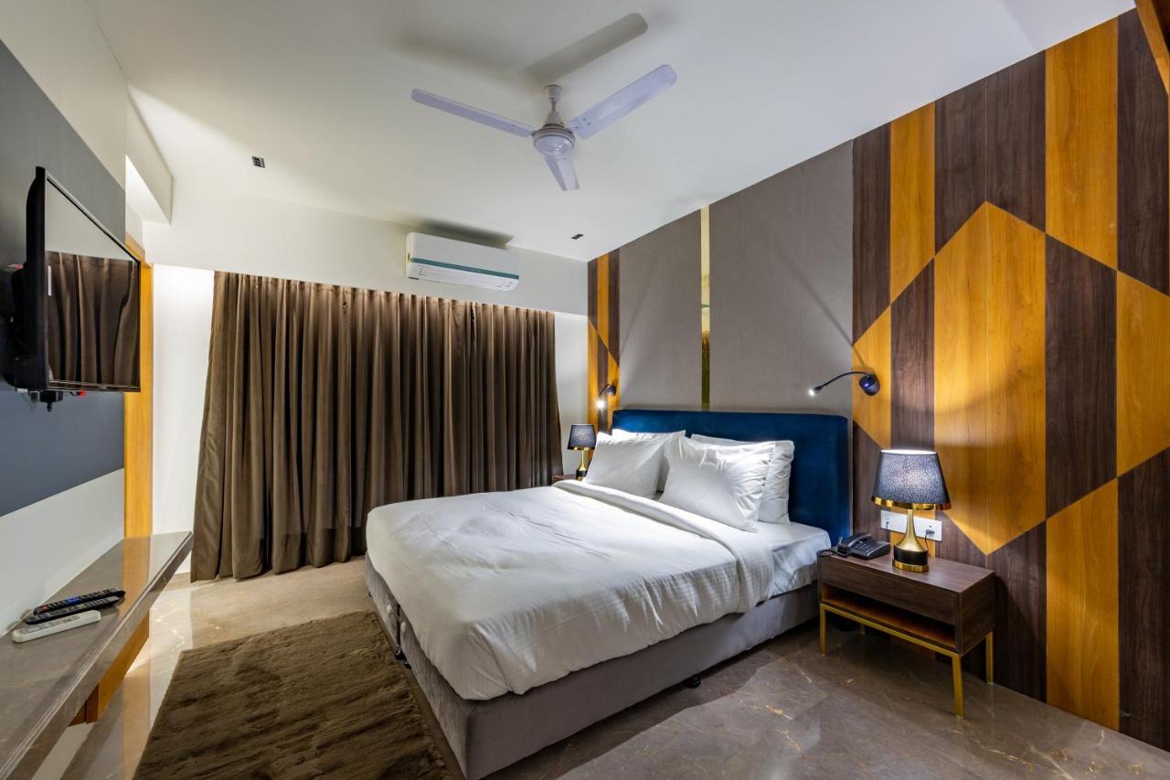 Hotel Nalanda Ahmedabad Buitenkant foto