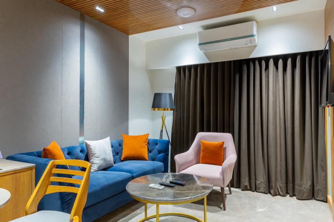 Hotel Nalanda Ahmedabad Buitenkant foto